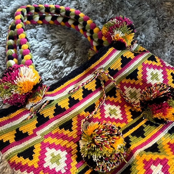 New Wayuu handmade bag - Picture 1 of 6
